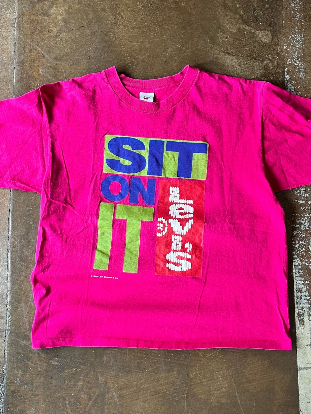 Vintage 1990 Levi's Levi Strauss Pink Sit On It Promo USA Made T-Shirt Unisex L